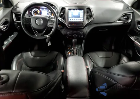 2019 Jeep Cherokee Trailhawk from USA, damaged, VIN 1C4PJMBXXKD420941